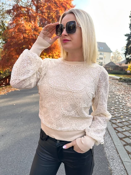 Dina felső
