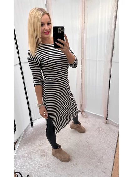 Lora ruha