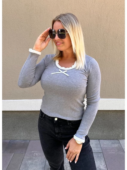 Kinga felső